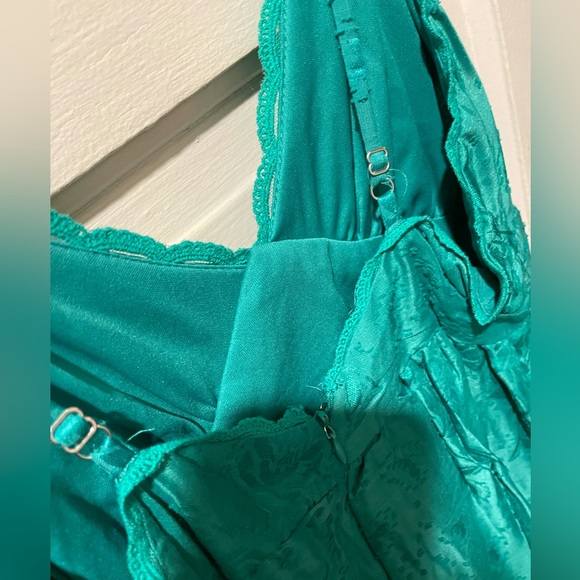 Green party dress NWT L - Picture 8 of 9